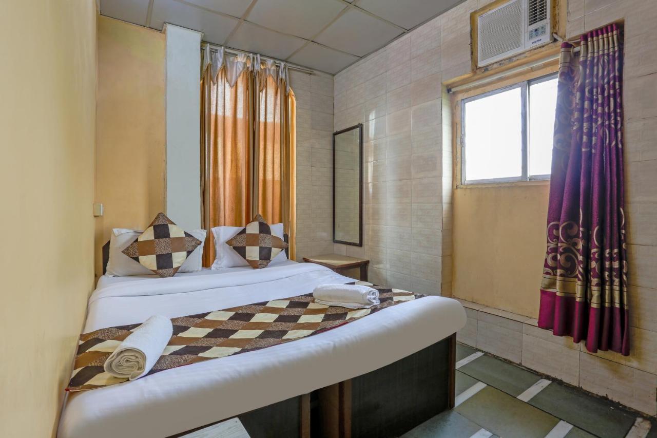 Hotel Terminus Bandra