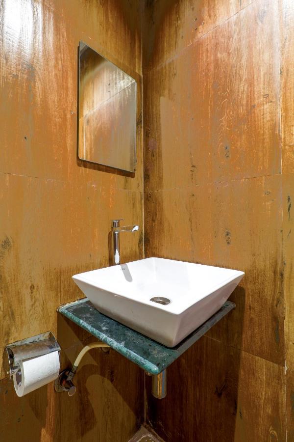 Signature 3* Mumbai