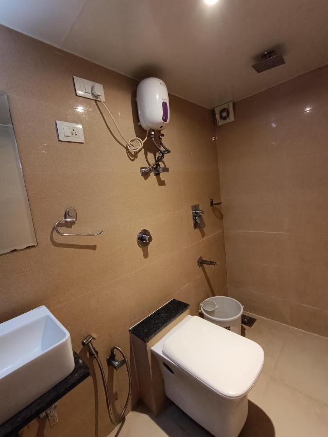 West Inn-near International Airport Mumbai
