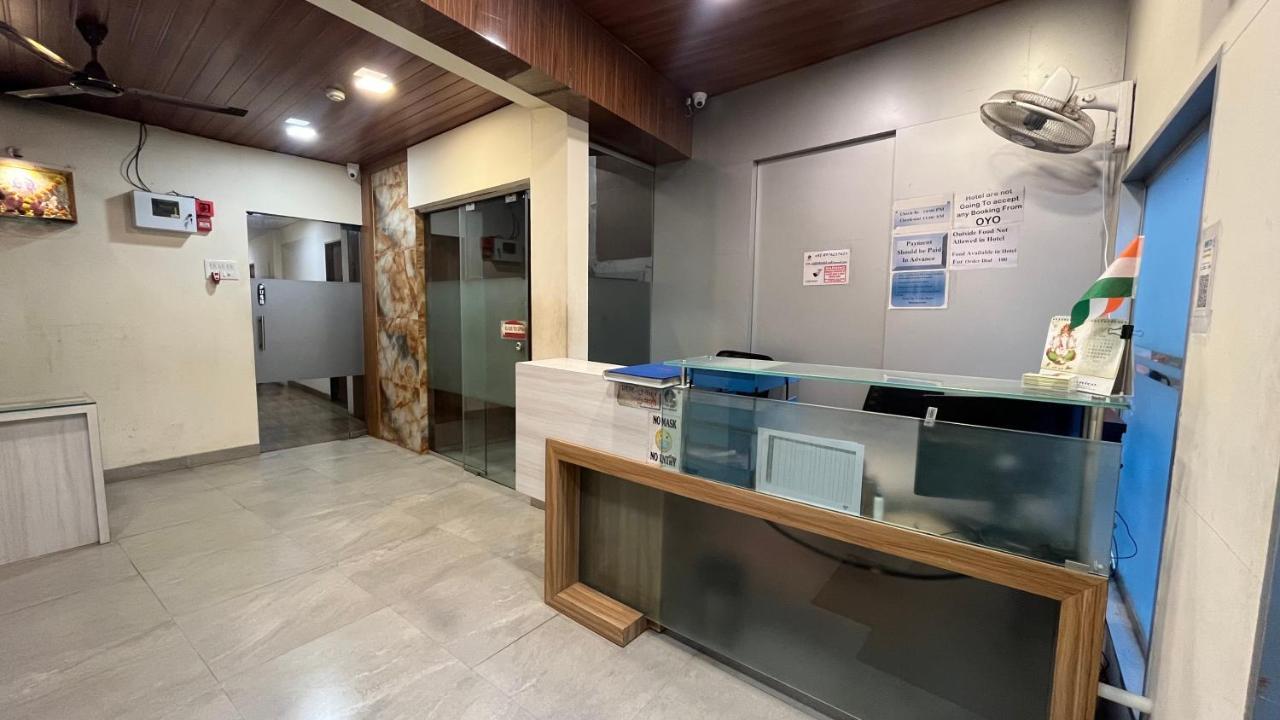 Guest house U Life Mumbai