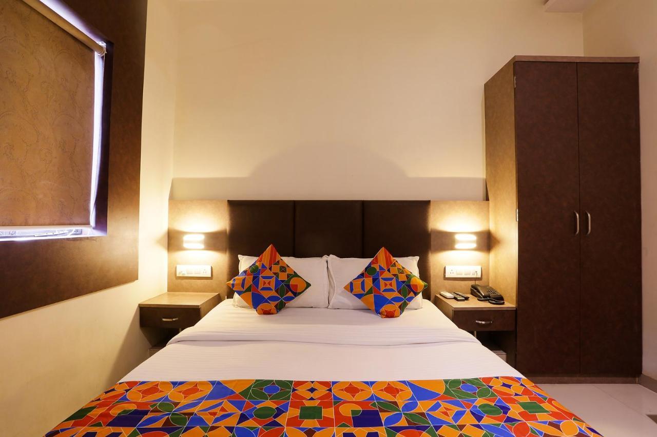 Fabhotel West - Nr International Airport Hotel 3*