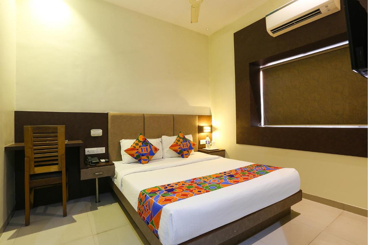 Fabhotel West - Nr International Airport Hotel Mumbai
