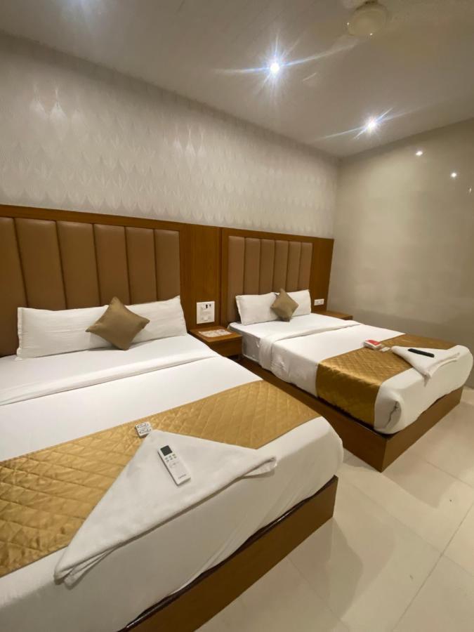 Bkc - Near Trade Center, Visa Consulate 3*