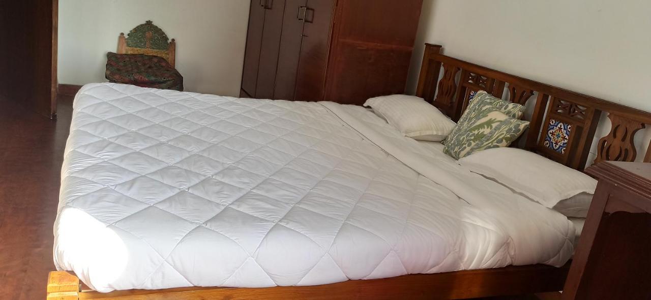 Cozy Private Ac Studio By The Sea Bandstand Bandra W Nr Taj Lands End Apartment *