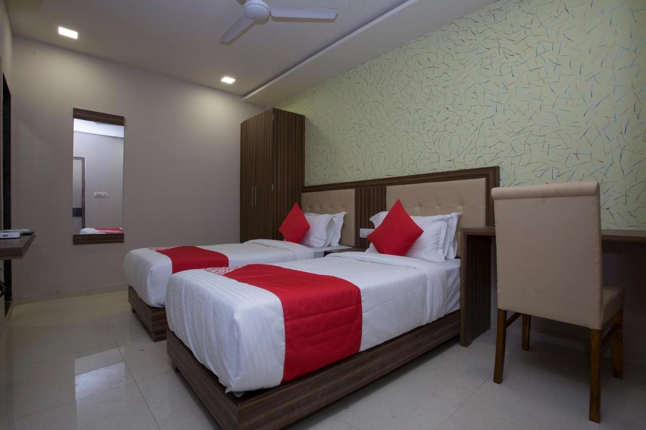 Oyo Blue Sapphire Residency Near Chhatrapati Shivaji International Airport 3* Mumbai