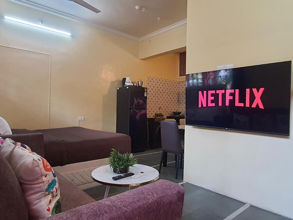 Apartment Osi Khar West *