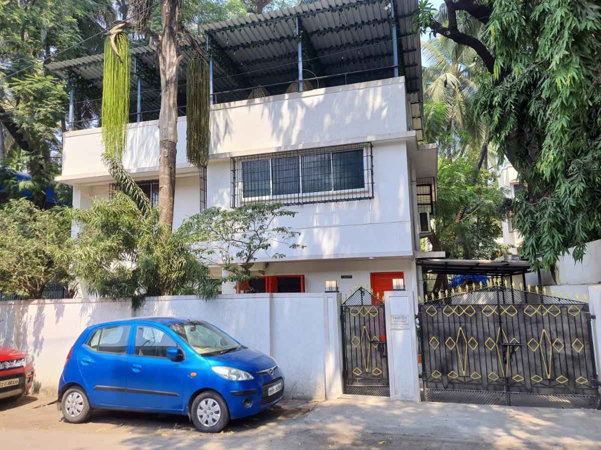 Osi Khar West Mumbai