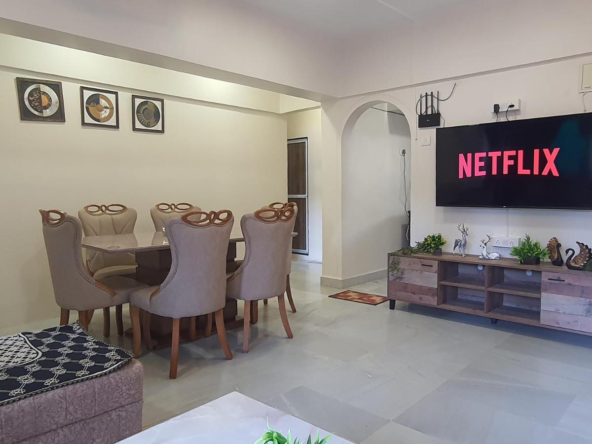 Osi Khar West * Mumbai