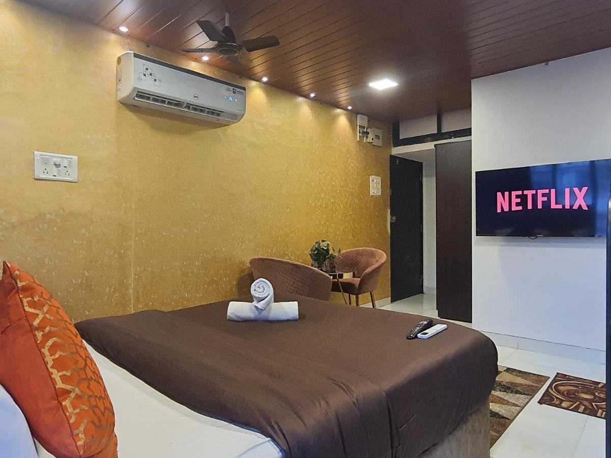 Apartment Osi Carter's Road Bandra West *