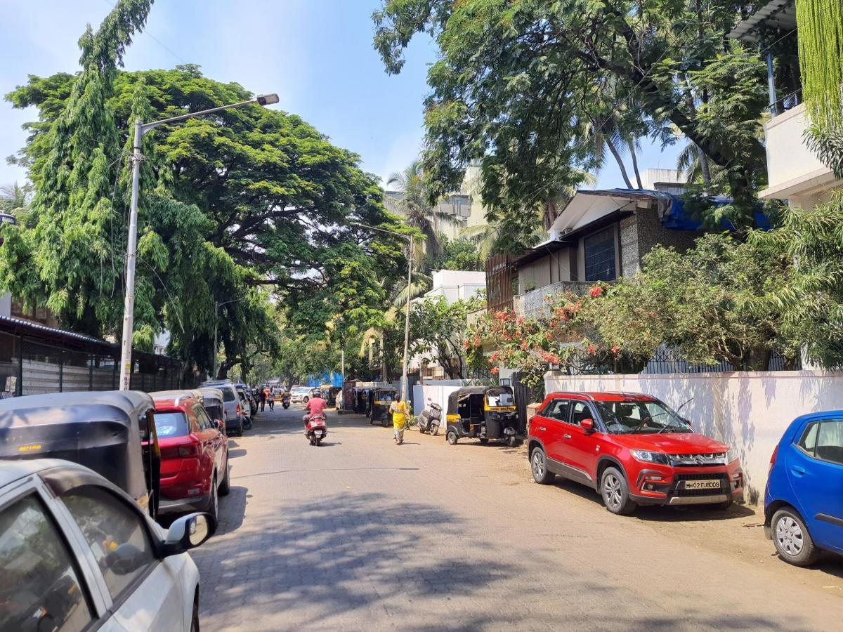 Osi Khar West Apartment
