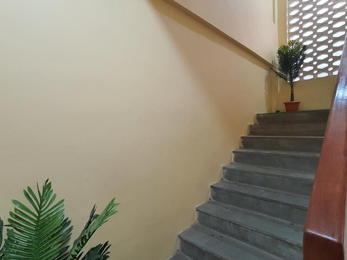 Osi Khar West Apartment *