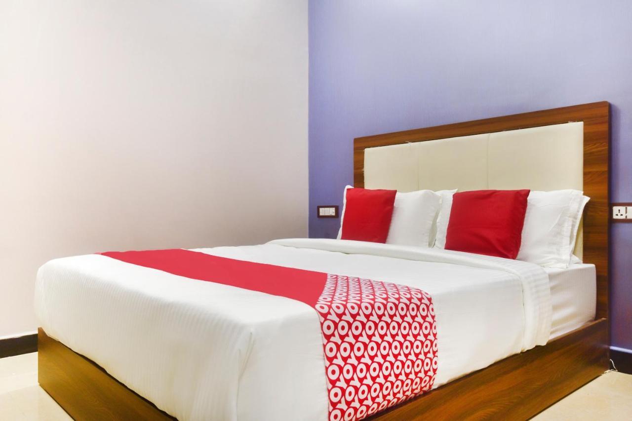 Hotel Blue Sky Residency 3*