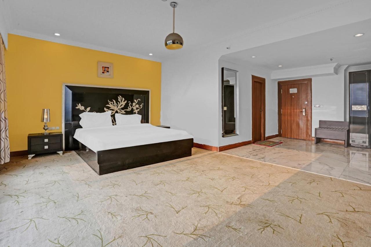 Townhouse Royal Palms Shared Serviced Hotel Mumbai