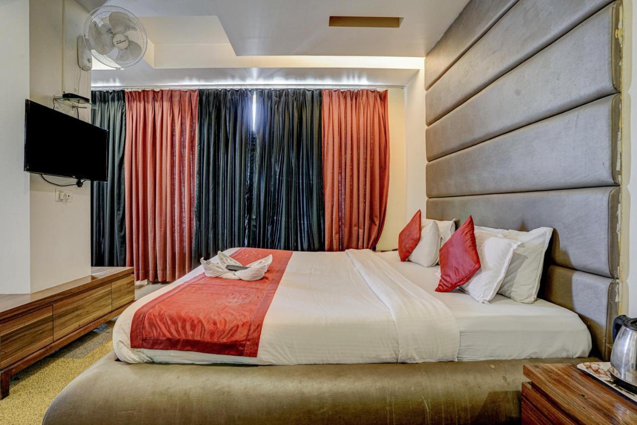 R R Suites - Near Lodha Xperia Mall Hotel Mumbai