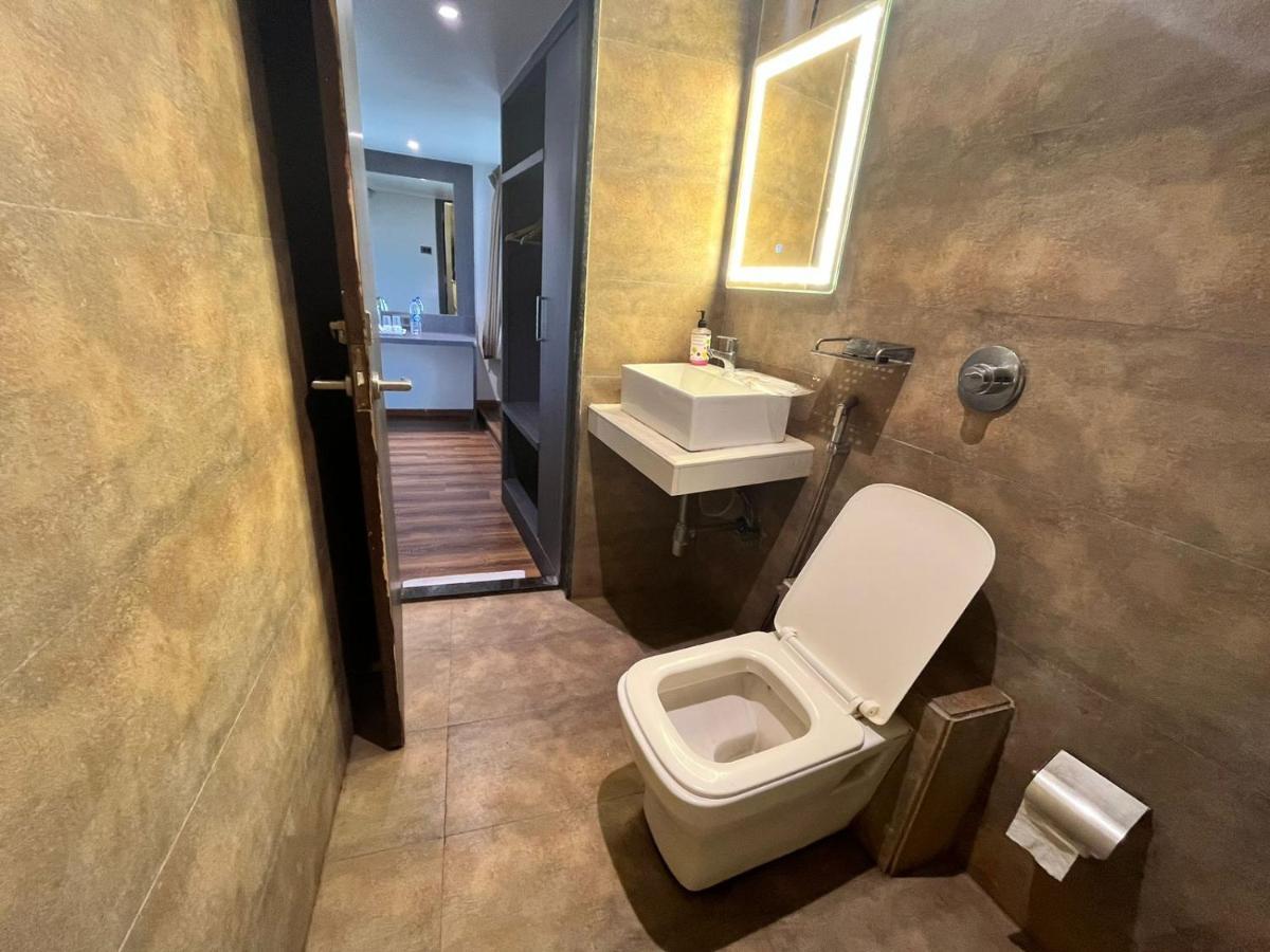 Pacific By Bestays Guest house Mumbai