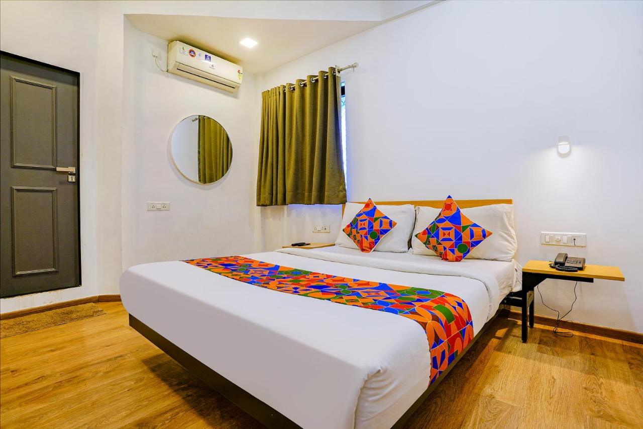 Hotel Fabexpress Highway Residency 3*