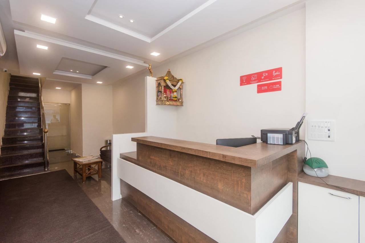 Oyo Flagship 23259 Galaxy Mumbai