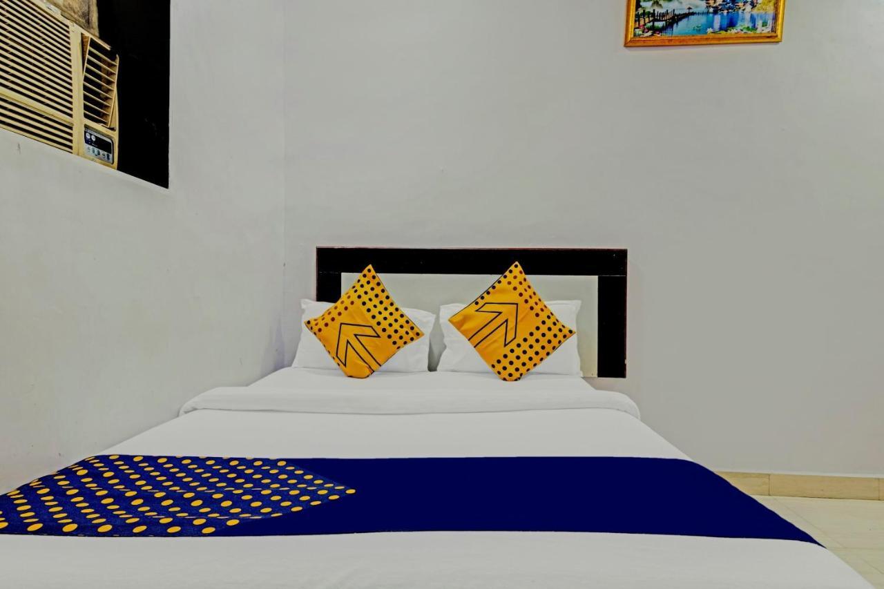 Spot On Grand Skylight Near Chhatrapati Shivaji International Airport Hotel 2*