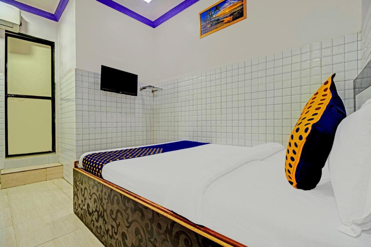 Spot On Grand Skylight Near Chhatrapati Shivaji International Airport Hotel 2*