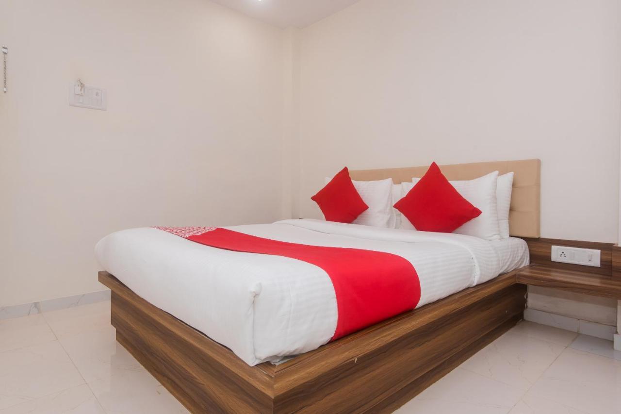 Oyo Flagship 23259 Galaxy Hotel