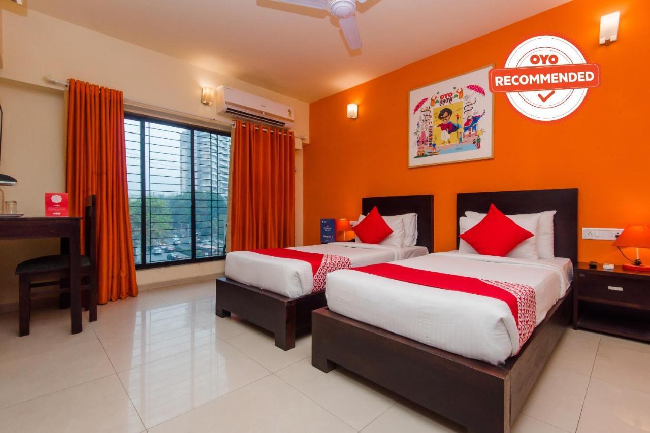 Oyo Flagship 23259 Galaxy Hotel 3*