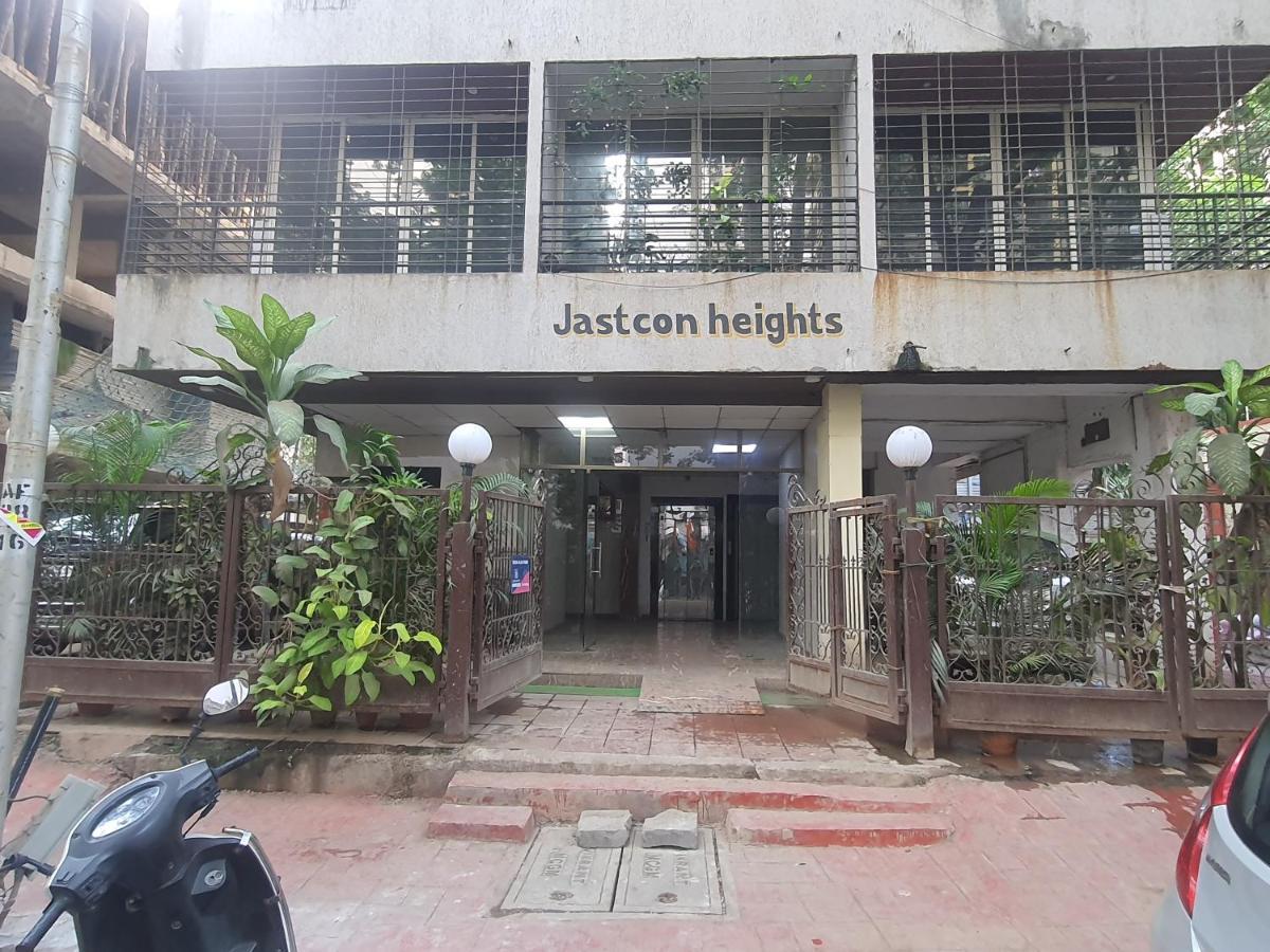 Osi Khar West