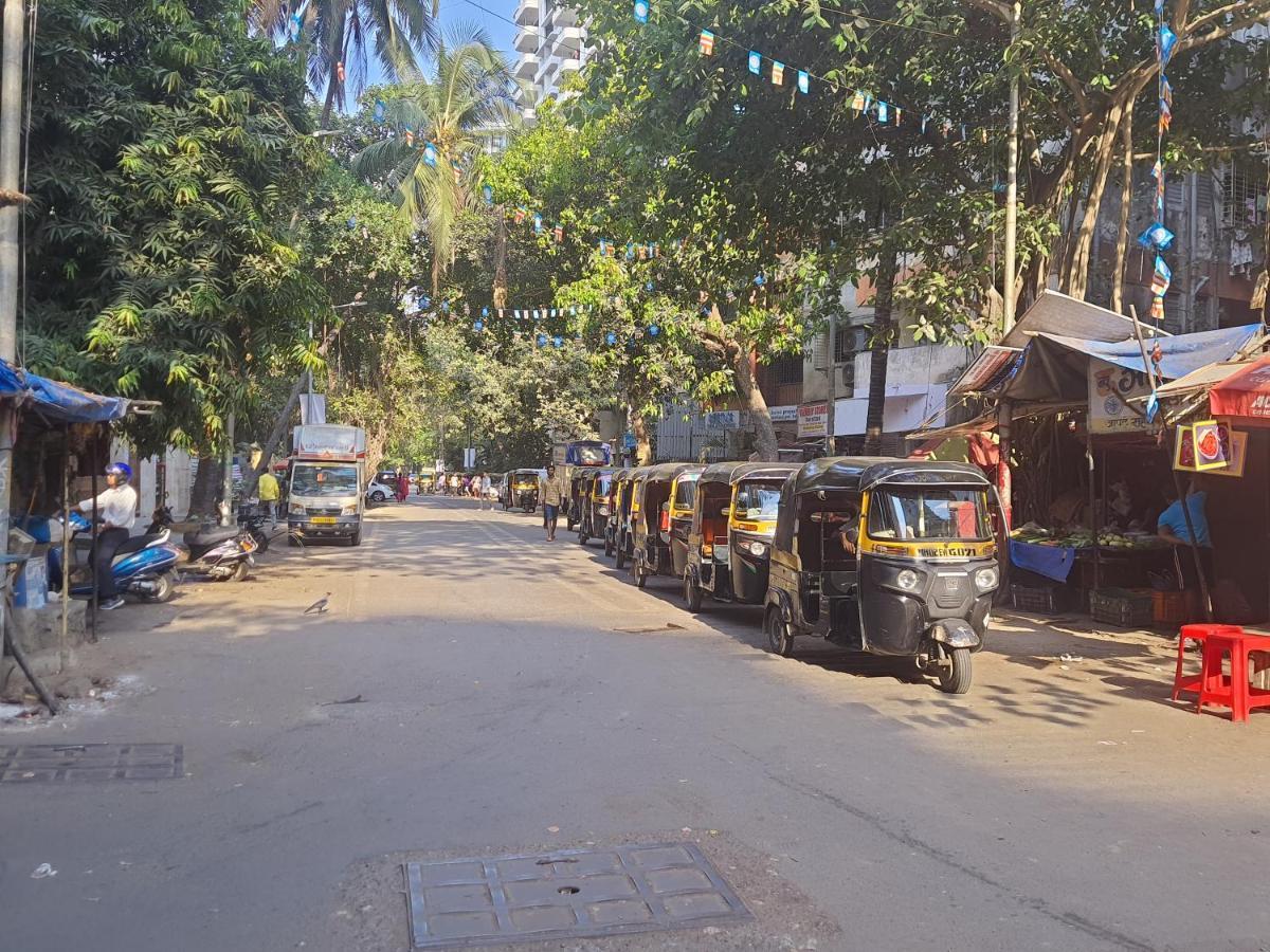 Osi Khar West Mumbai