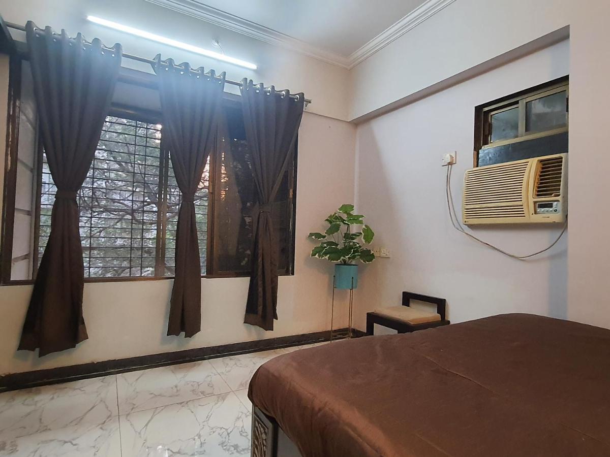 Osi Perry Cross Bandra West Apartment