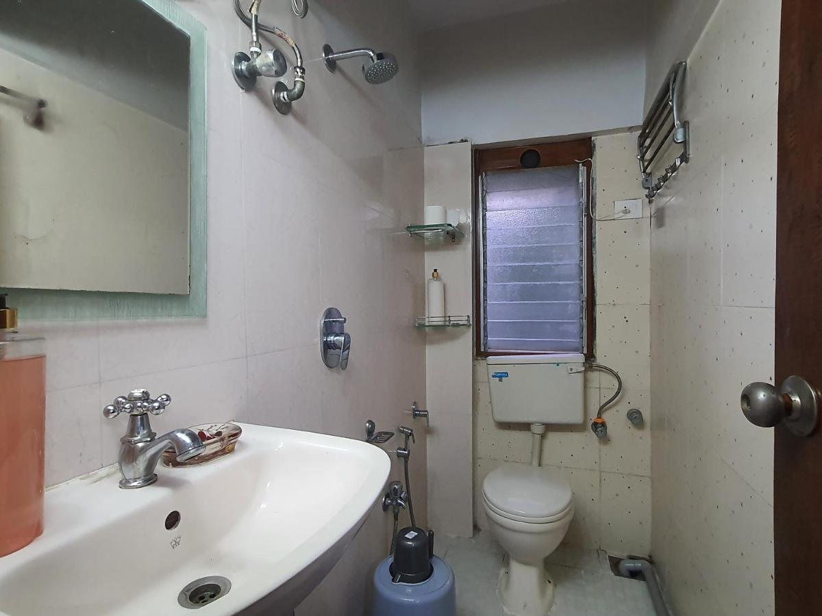 Osi Perry Cross Bandra West Apartment *