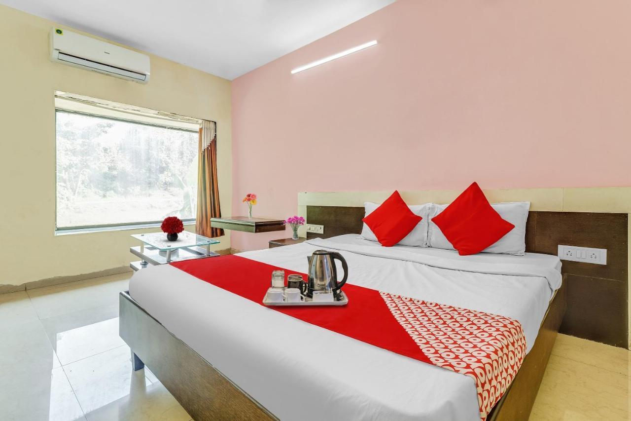 Kd Palace Nx Guest house Mumbai