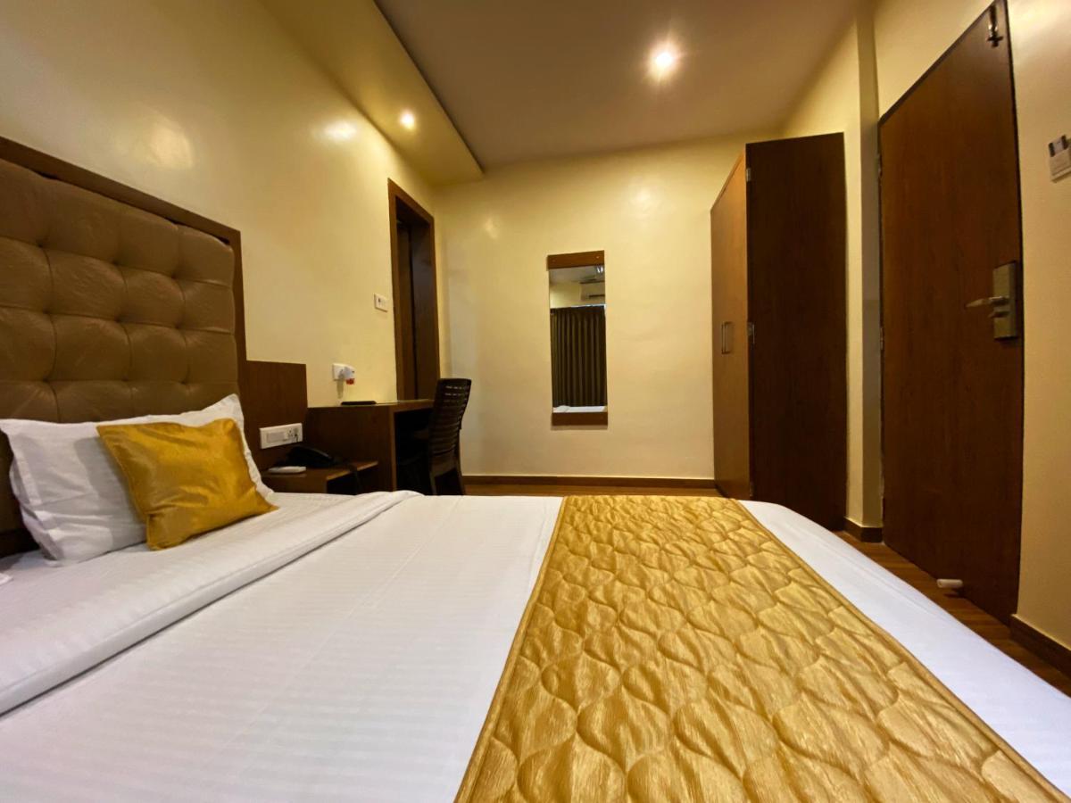 Hotel Pearl's Bkc Inn- Near Trade Centre, Visa Consulate