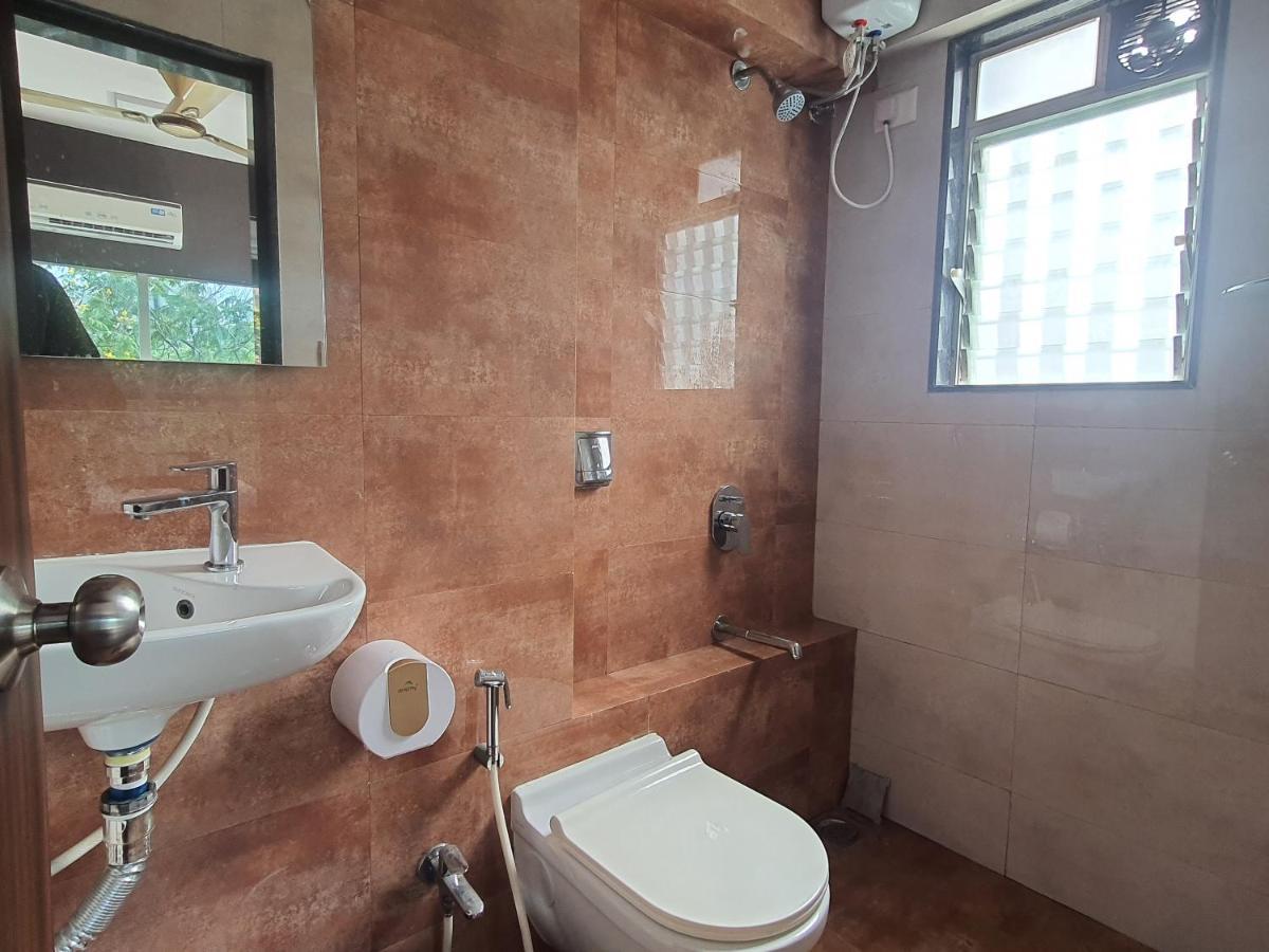 Osi Santacruz Apartment Mumbai