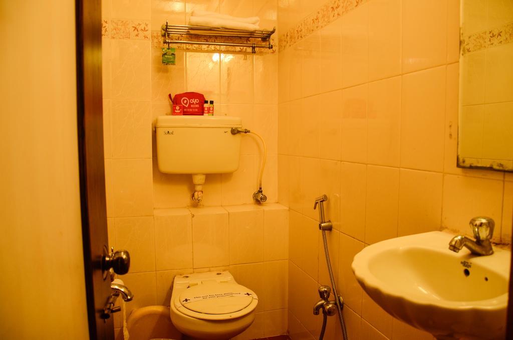 Hotel Oyo Bandra West
