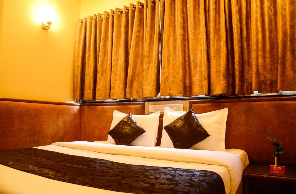 Hotel Oyo Bandra West
