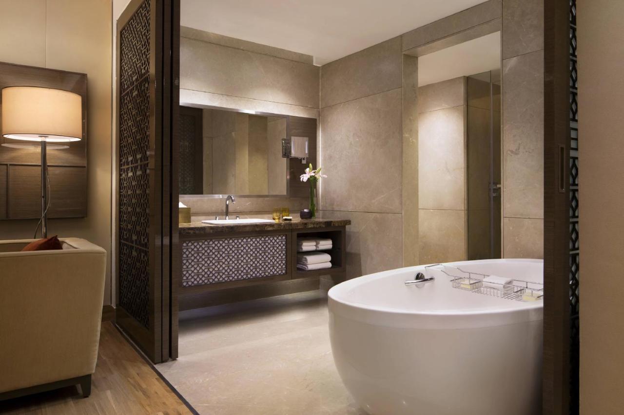 Jw Marriott Sahar Airport Mumbai