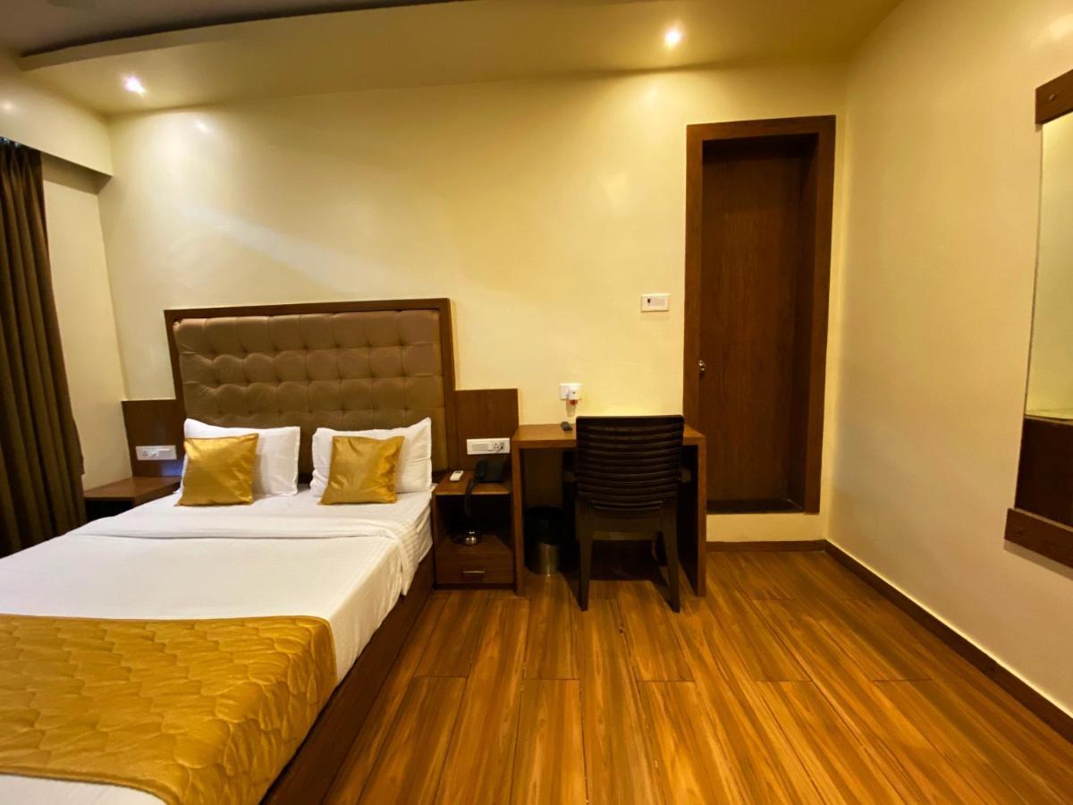 Hotel Pearl's Bkc Inn- Near Trade Centre, Visa Consulate
