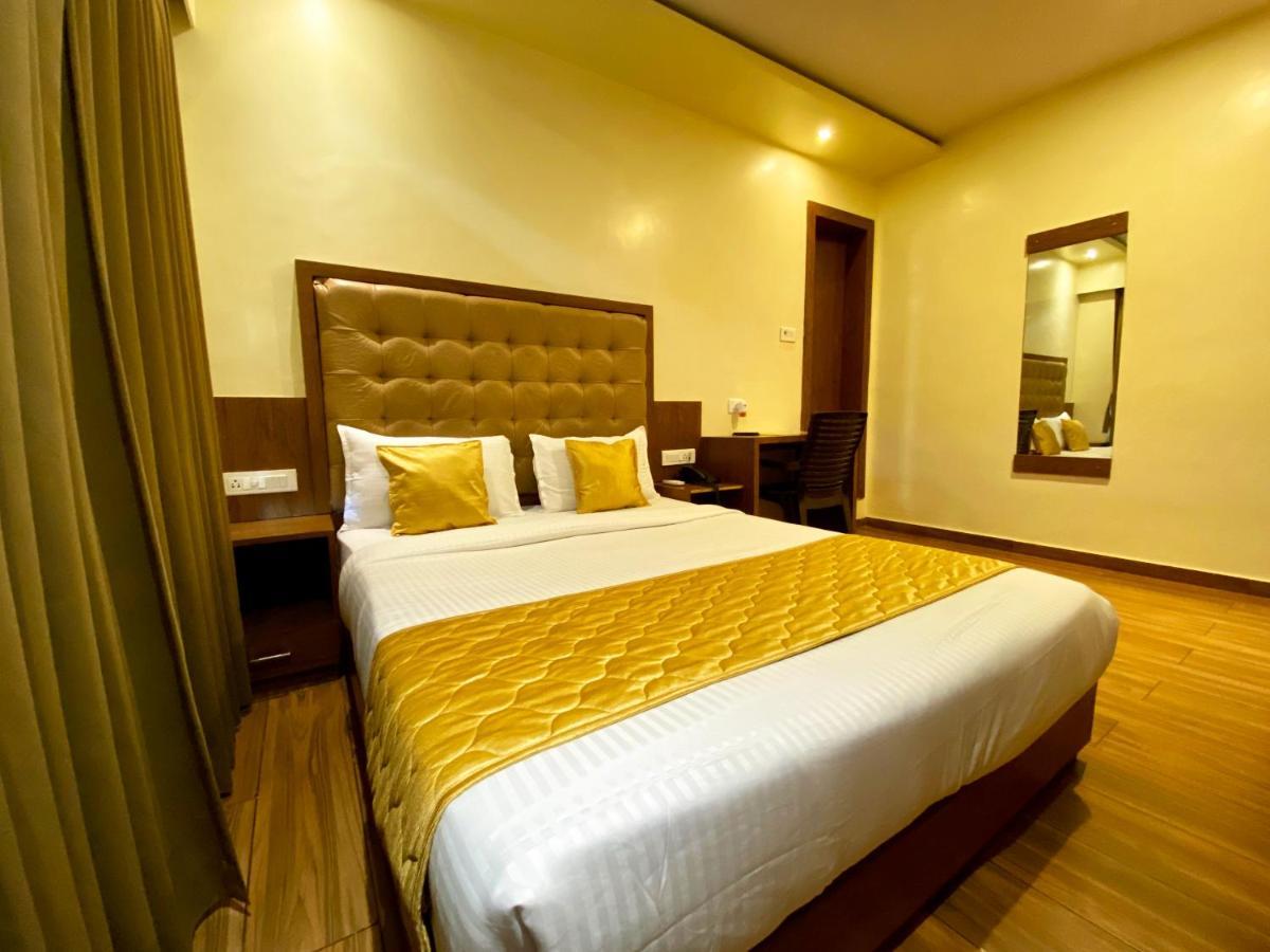 Hotel Pearl's Bkc Inn- Near Trade Centre, Visa Consulate