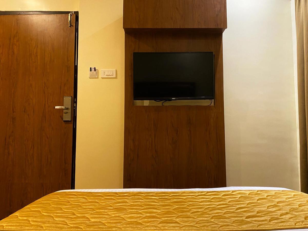 Pearl's Bkc Inn- Near Trade Centre, Visa Consulate Hotel 3*