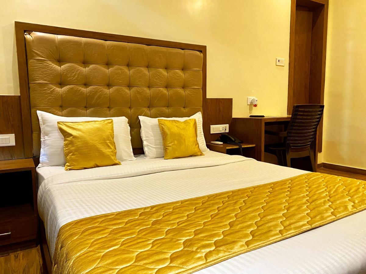 Pearl's Bkc Inn- Near Trade Centre, Visa Consulate Hotel 3*