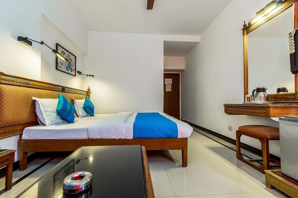 Hotel Zo Juhu Mumbai