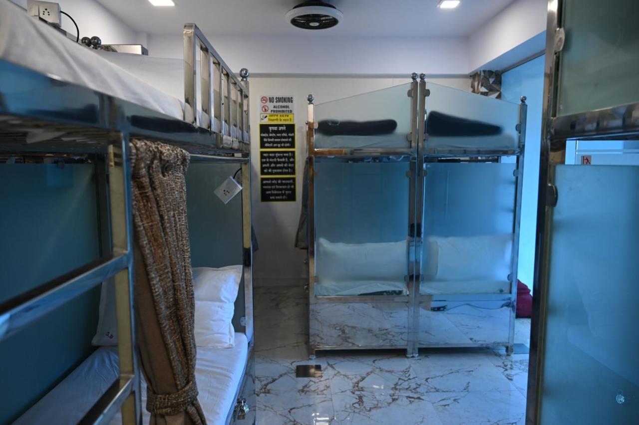 Sagar Andheri - Nearest To Andheri Railway Station West Capsule hotel Mumbai