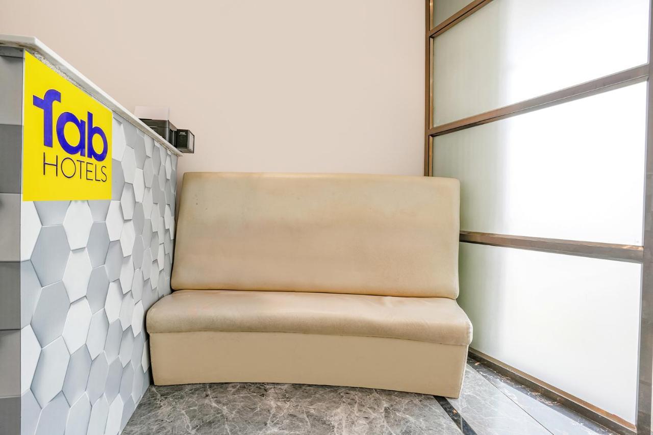 Fabexpress Nirvana Grace Hotel 3*