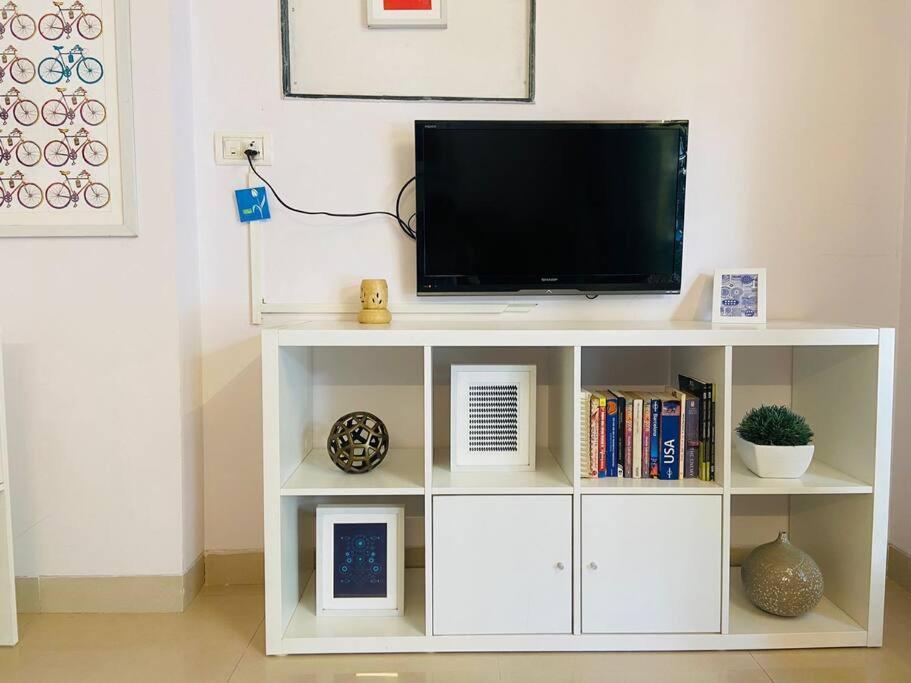 Apartment Matruchaya, Off Carter Road By Connekt Homes *