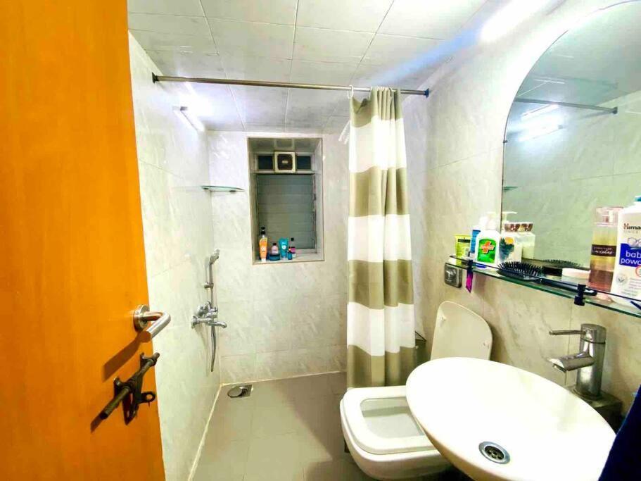 Arora Bhavan 1bhk-1b, Khar West By Connekt Homes Mumbai
