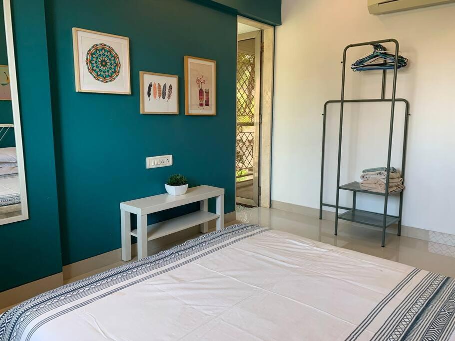Sterling 401, Off Carter Road, Bandra West By Connekt Homes Mumbai