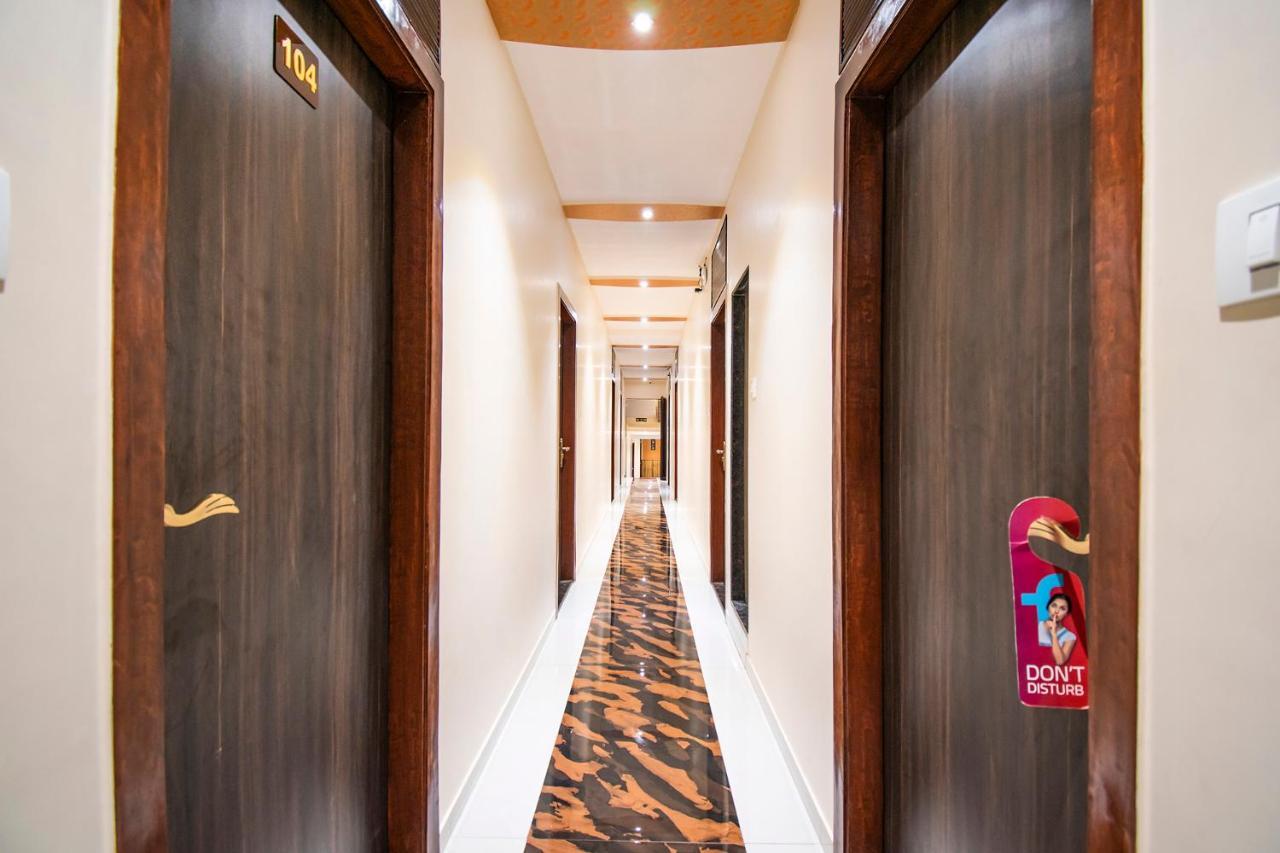 Fabexpress Orange - Nr International Airport Mumbai