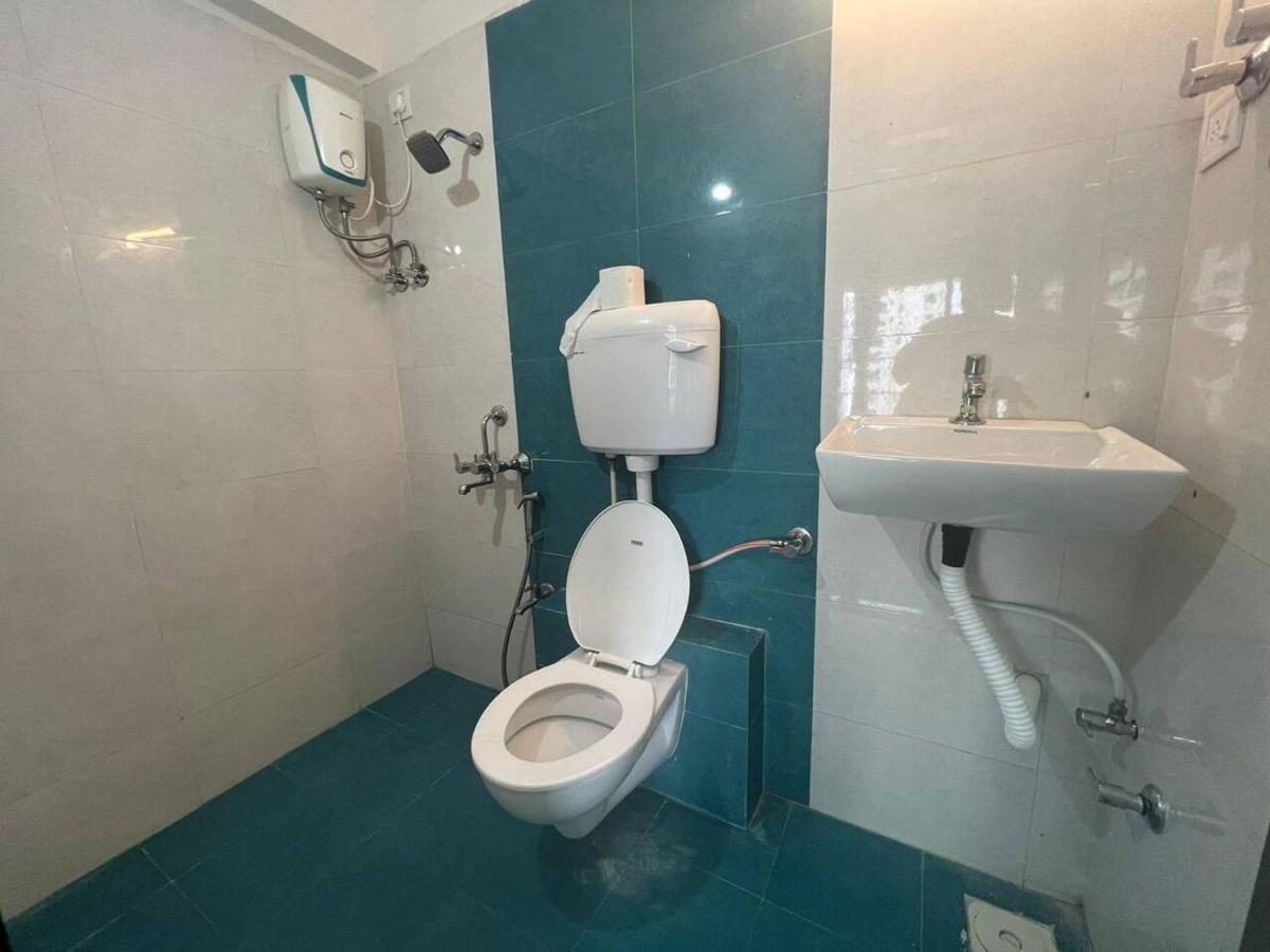 Pali Carters Building 801, 20th Road, Khar West By Connekt Homes Apartment Mumbai