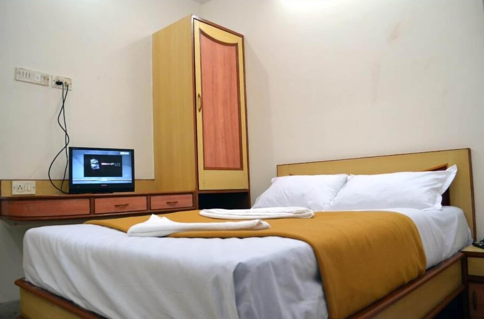 Fabexpress New Deepak - Nr & Csmt Station Hotel Mumbai