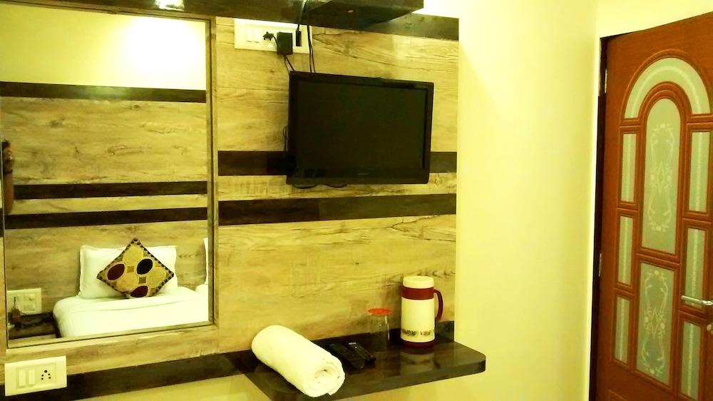 Guest house Apple Mumbai