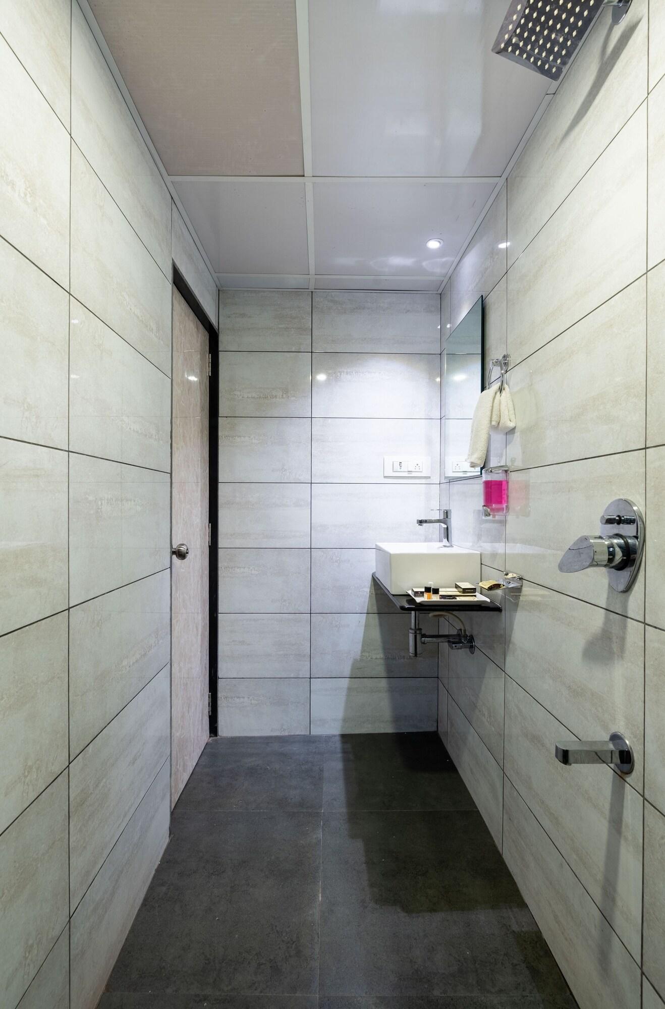 Hotel Avon Ruby Dadar